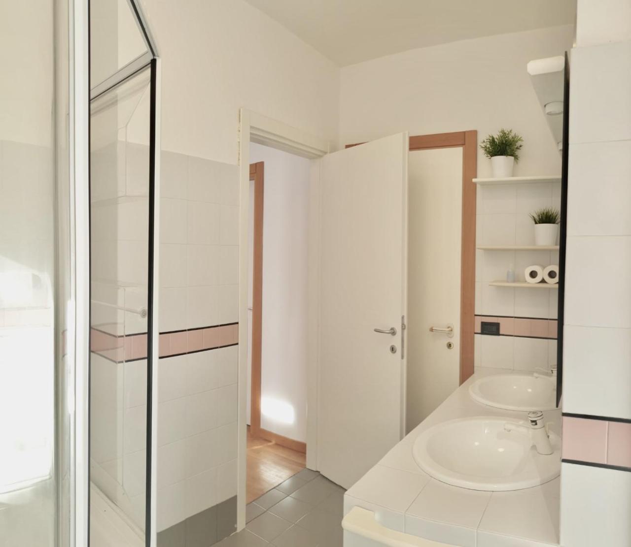 Aduepassi Bed and Breakfast Ascoli Piceno Buitenkant foto