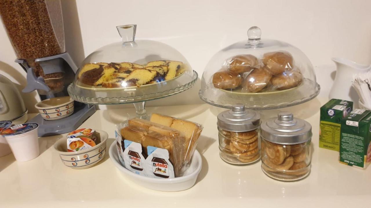 Aduepassi Bed and Breakfast Ascoli Piceno Buitenkant foto