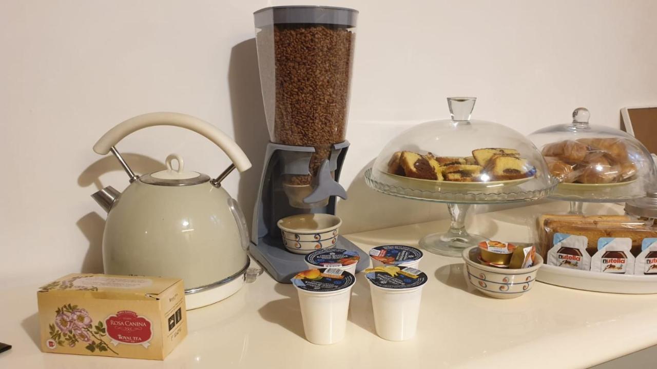 Aduepassi Bed and Breakfast Ascoli Piceno Buitenkant foto